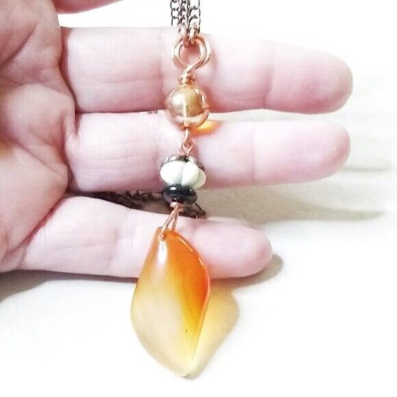 Gorgeous & Unique! Tangerine Agate Beaded Stack Pendant & Copper Figaro Chain - Picture 5 of 10